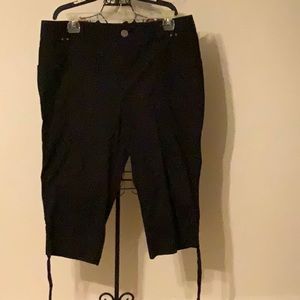 Poplin, spandex/cotton capri